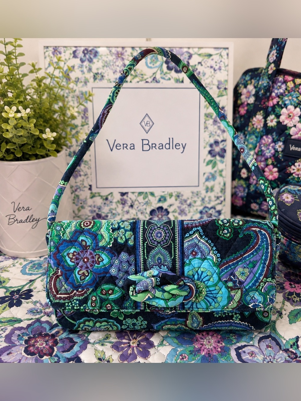 ✨ Vera Bradley The Knot Just a Clutch Convertible Shoulder Bag – Blue Rhapsody
